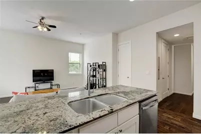2708 San Pedro Street #301, Austin, TX 78705 - Photo 8