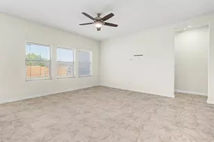 382 Smithsonian Ln, Kyle, TX 78640 - Photo 14