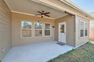 382 Smithsonian Ln, Kyle, TX 78640 - Photo 38