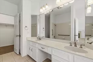 11101 Grapevine Ln, Austin, TX 78759 - Photo 22