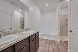 145 Riverdale Dr, Jarrell, TX 76537 - Photo 8