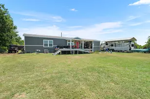 1421 Fm 1660, Hutto, TX 78634 - Photo 22