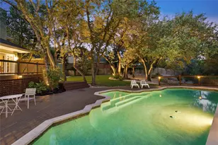 10038 Circleview Dr, Austin, TX 78733 - Photo 2