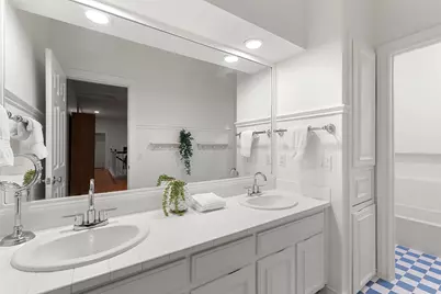10038 Circleview Drive, Austin, TX 78733 - Photo 18