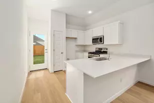 222 Hornet St, Elgin, TX 78621 - Photo 10