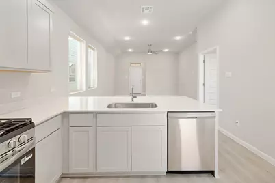 222 Hornet Street, Elgin, TX 78621 - Photo 10