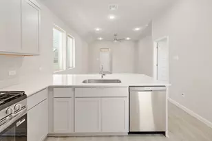 222 Hornet St, Elgin, TX 78621 - Photo 10