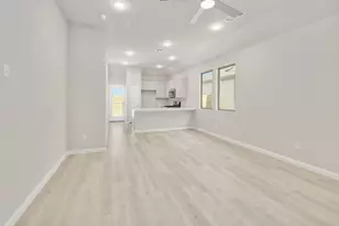 222 Hornet St, Elgin, TX 78621 - Photo 4