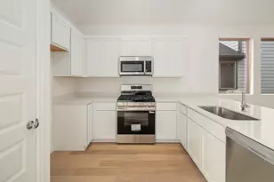 222 Hornet St, Elgin, TX 78621 - Photo 8
