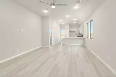222 Hornet Street, Elgin, TX 78621 - Photo 2