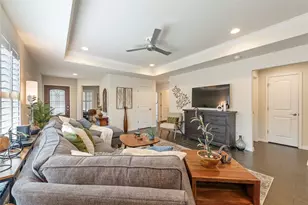 307 Hobby St, Georgetown, TX 78633 - Photo 12