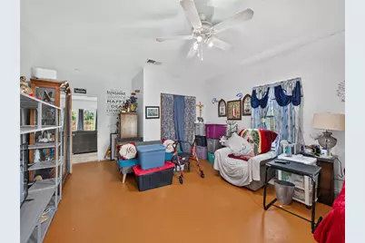 5734 Fm 621, Martindale, TX 78655 - Photo 22