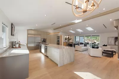 4000 Greystone Drive, Austin, TX 78731 - Photo 4