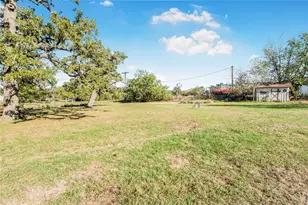 103 Leaning Oaks St, Somerville, TX 77879 - Photo 18