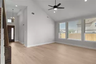 233 Montecido Dr, Liberty Hill, TX 78642 - Photo 4