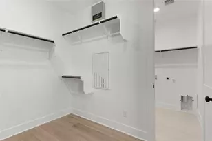 233 Montecido Dr, Liberty Hill, TX 78642 - Photo 12