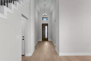 233 Montecido Dr, Liberty Hill, TX 78642 - Photo 2