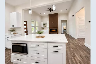 488 County Road 468, Elgin, TX 78621 - Photo 4