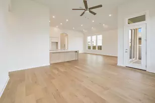 217 Belanger Cyn Dr, Liberty Hill, TX 78642 - Photo 8