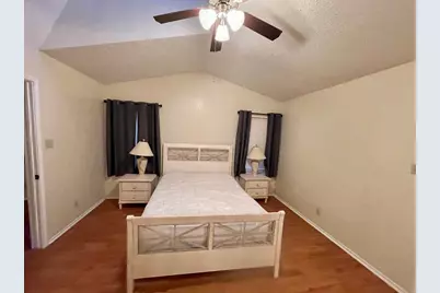 10003 Parliament House Road, Austin, TX 78729 - Photo 4