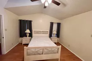 10003 Parliament House Rd, Austin, TX 78729 - Photo 4