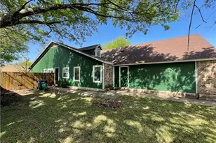 10003 Parliament House Rd, Austin, TX 78729 - Photo 18