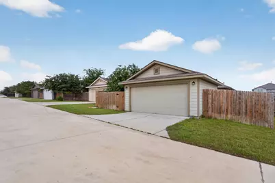 2010 Langdale Lane, Austin, TX 78754 - Photo 28