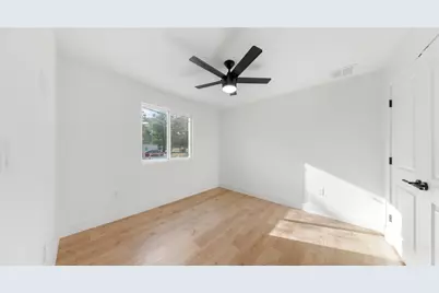 103 Waikakaaua Drive, Bastrop, TX 78602 - Photo 16