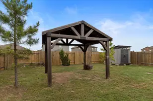 321 Freedom Park Ave, Liberty Hill, TX 78642 - Photo 22