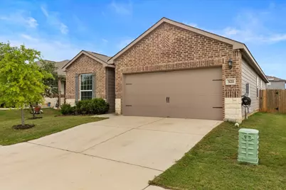 321 Freedom Park Avenue, Liberty Hill, TX 78642 - Photo 4
