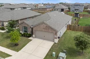 321 Freedom Park Ave, Liberty Hill, TX 78642 - Photo 24