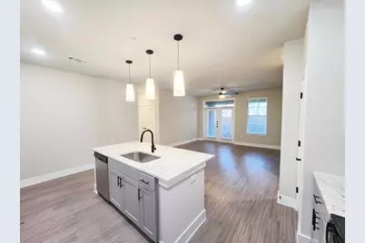 13505 Burnet Road #2107, Austin, TX 78752 - Photo 2
