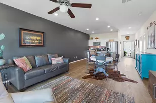 549 Arnold Loop, Uhland, TX 78640 - Photo 10