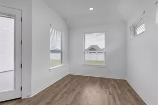 404 Veneta Ln, Georgetown, TX 78633 - Photo 10