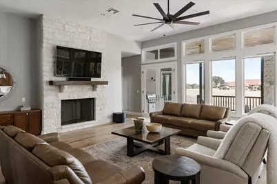 103 Stillwater, Horseshoe Bay, TX 78657 - Photo 4