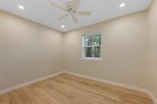 212 Cool Water Dr, Bastrop, TX 78602 - Photo 12