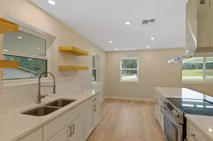 212 Cool Water Dr, Bastrop, TX 78602 - Photo 6