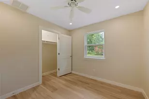 212 Cool Water Dr, Bastrop, TX 78602 - Photo 8