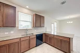 521 Lady Swiss Ln, Hutto, TX 78634 - Photo 16