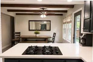 606 Hill Cove, Round Rock, TX 78681 - Photo 8