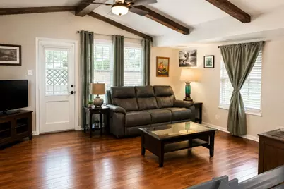 606 Hill Cove, Round Rock, TX 78681 - Photo 4