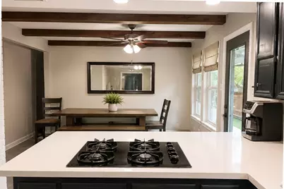 606 Hill Cove, Round Rock, TX 78681 - Photo 6