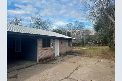 202 W North Loop Boulevard #B, Austin, TX 78751 - Photo 1