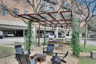 2235 E 6th St, Austin, TX 78702 - Photo 22