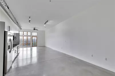 2235 E 6th Street #406, Austin, TX 78702 - Photo 6