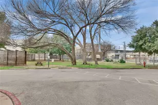 2235 E 6th St, Austin, TX 78702 - Photo 20