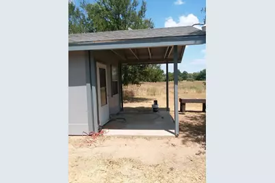 1010 County Road 490, Elgin, TX 78621 - Photo 22