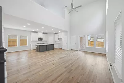 924 Azul Lagoon Drive, Leander, TX 78641 - Photo 4