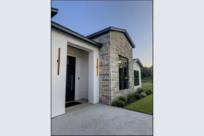 107 Fox Fur, Horseshoe Bay, TX 78657 - Photo 1
