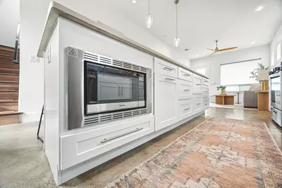 1218 Eleanor Street #1, Austin, TX 78721 - Photo 14